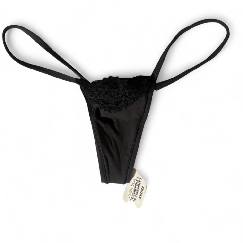 SKIMS onyx Lace String Thong